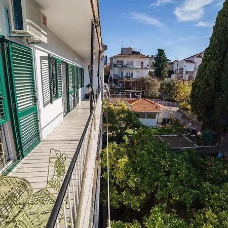 Split Beach Apartment * Спліт